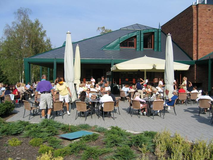 [Kliknut�m fotografii zv�t��te]